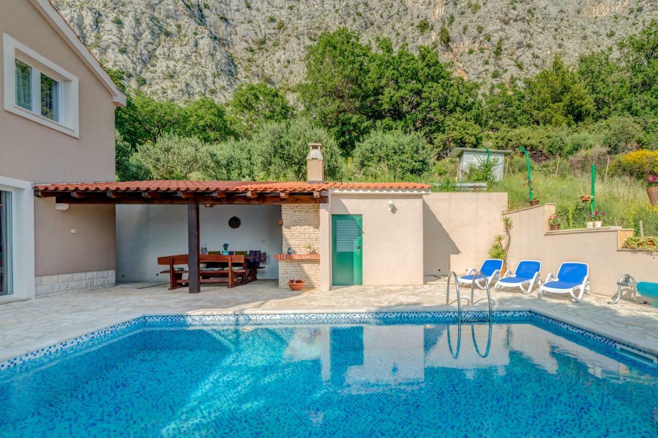 Holiday Home Figa Omiš Exterior foto