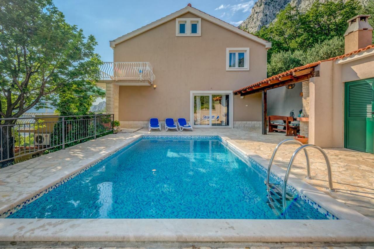 Holiday Home Figa Omiš Exterior foto