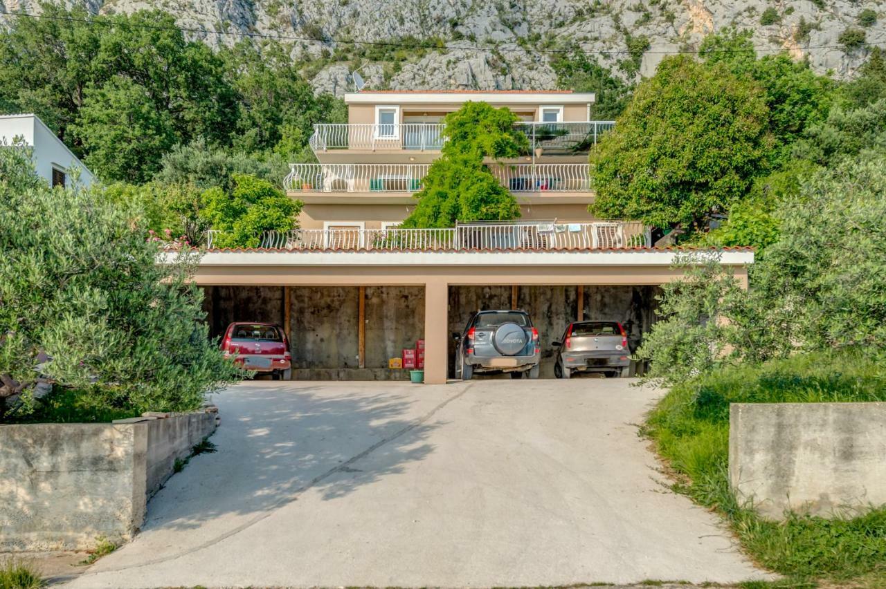 Holiday Home Figa Omiš Exterior foto
