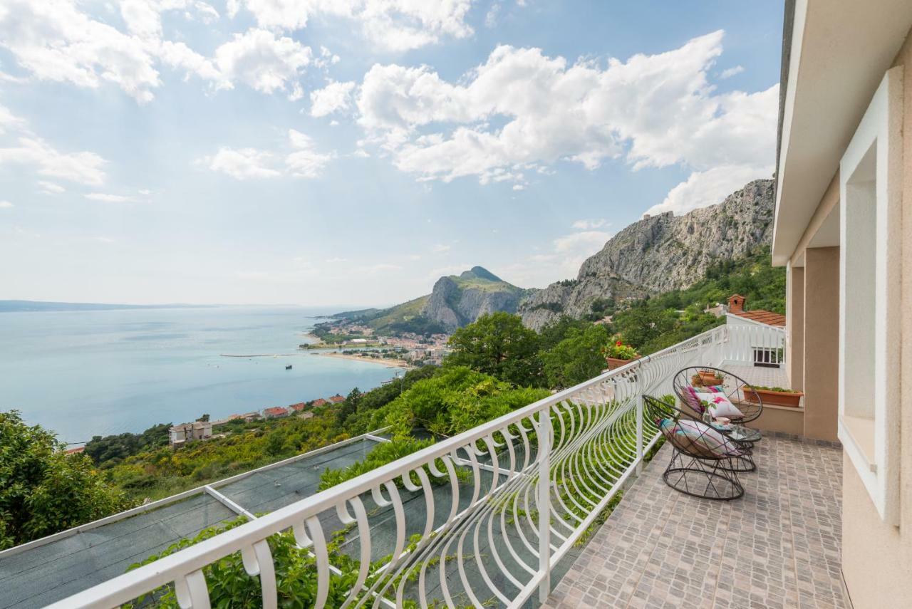 Holiday Home Figa Omiš Exterior foto